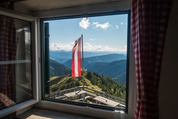 Blick aus unserem Zimmer in der Südwandhütte