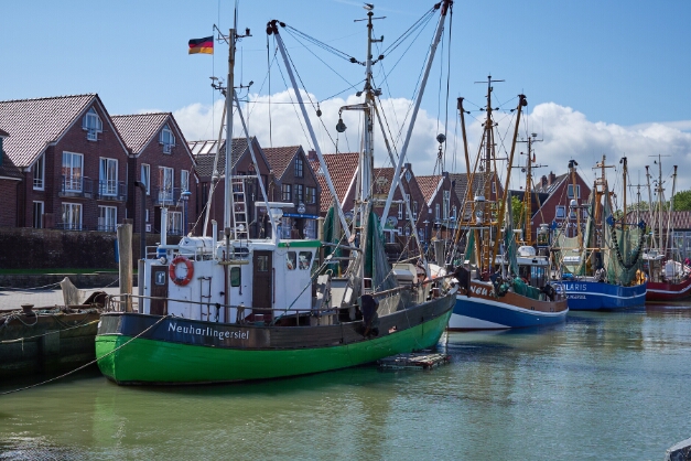 Hafen Neuharlingersiel