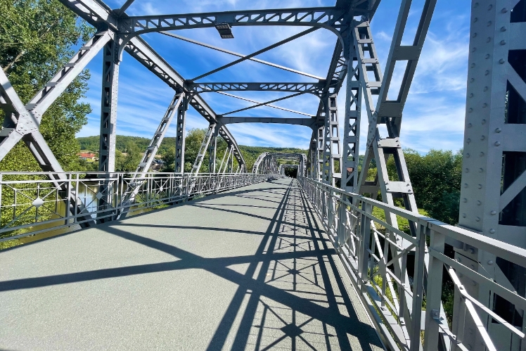 Brücke über die Saale bei Dornburg