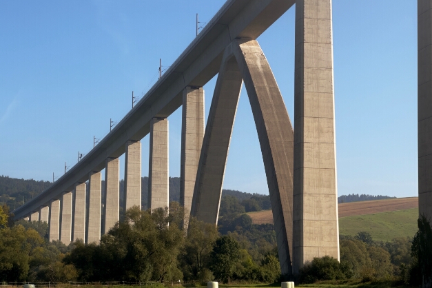 ICE Fuldatalbrücke bei Morschen ICE Fuldatalbrücke bei Morschen