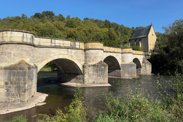 Werrabrücke und Liborikapelle bei Creuzburg Werrabrücke und Liborikapelle bei Creuzburg