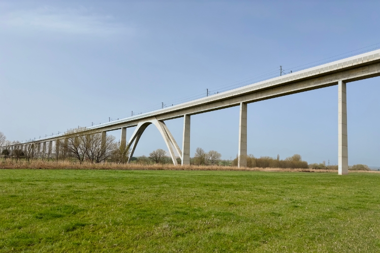 Autobahnbrücke Karsdorf