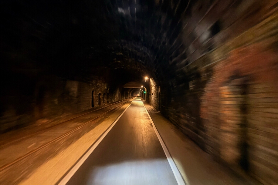 IMG_5108 im Küllstedter Tunnel